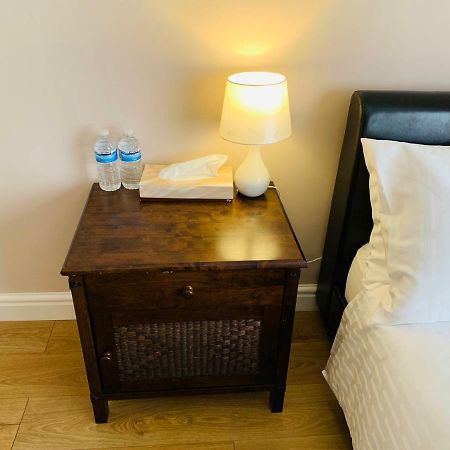 Housefield Stay Bucknall  Luaran gambar